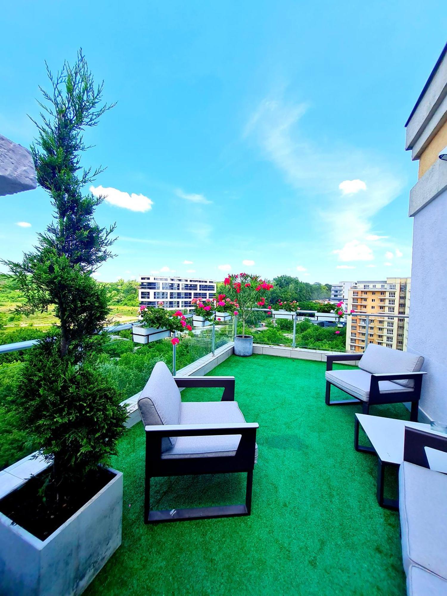דירות Penthouse View Aeroport Iasi 2 מראה חיצוני תמונה