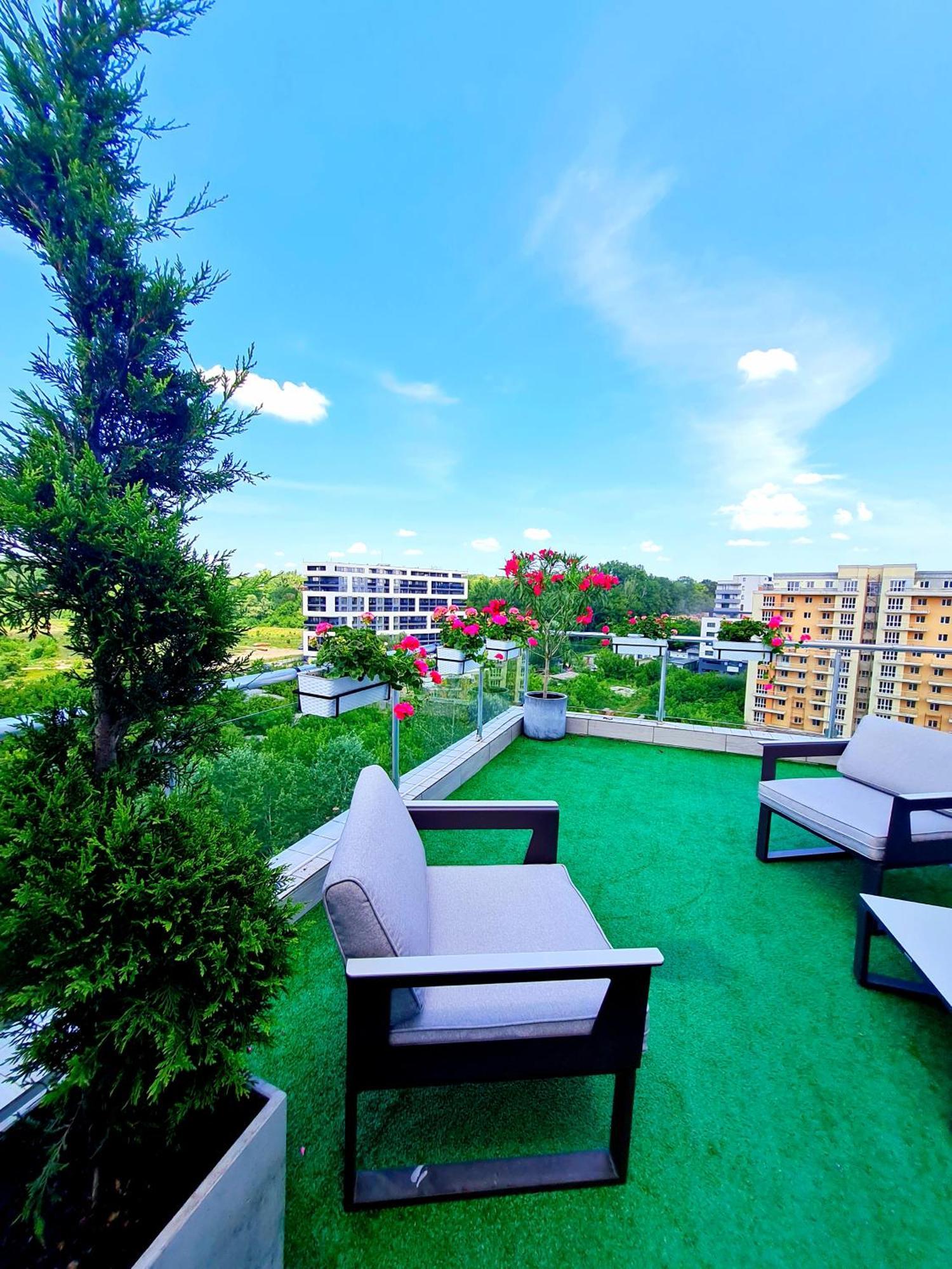 דירות Penthouse View Aeroport Iasi 2 מראה חיצוני תמונה
