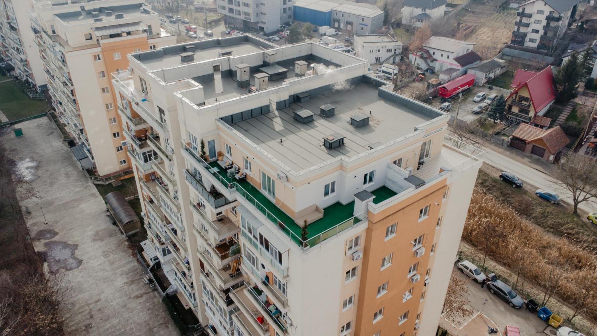 דירות Penthouse View Aeroport Iasi 2 מראה חיצוני תמונה
